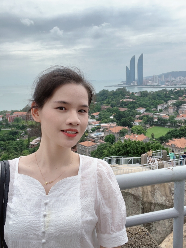 Rubia的第一张照片--南平闪婚服务中心