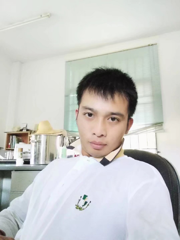 吴子星的第三张照片--南平闪婚服务中心